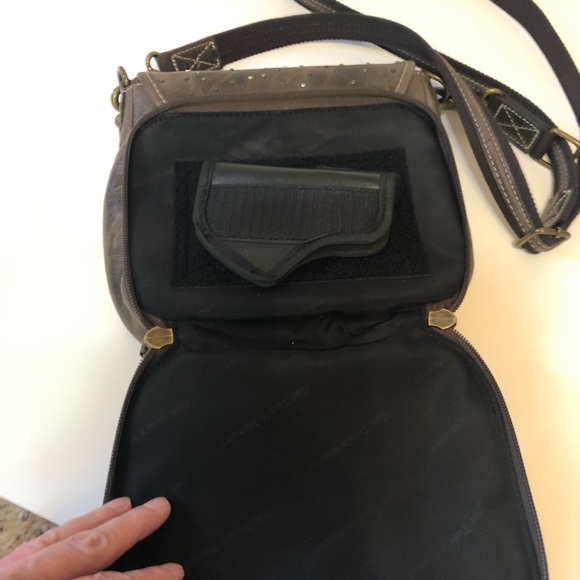 handbag for conceal carry - Picture 11 of 16